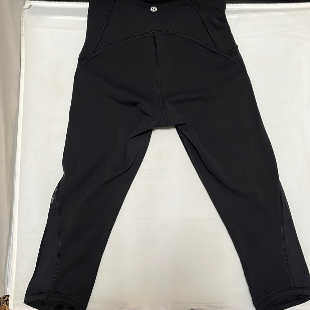 Lululemon Train Times Crop (17")